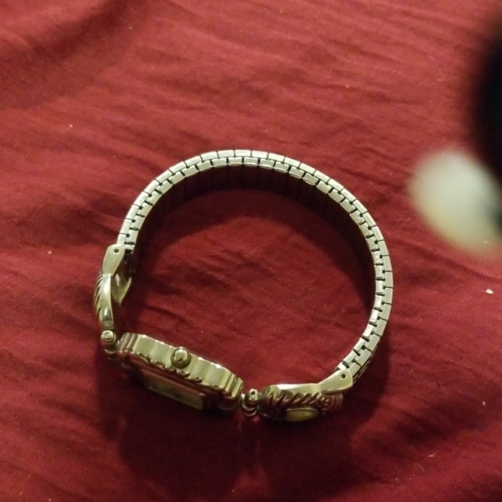 Watch - Picture 3 of 4